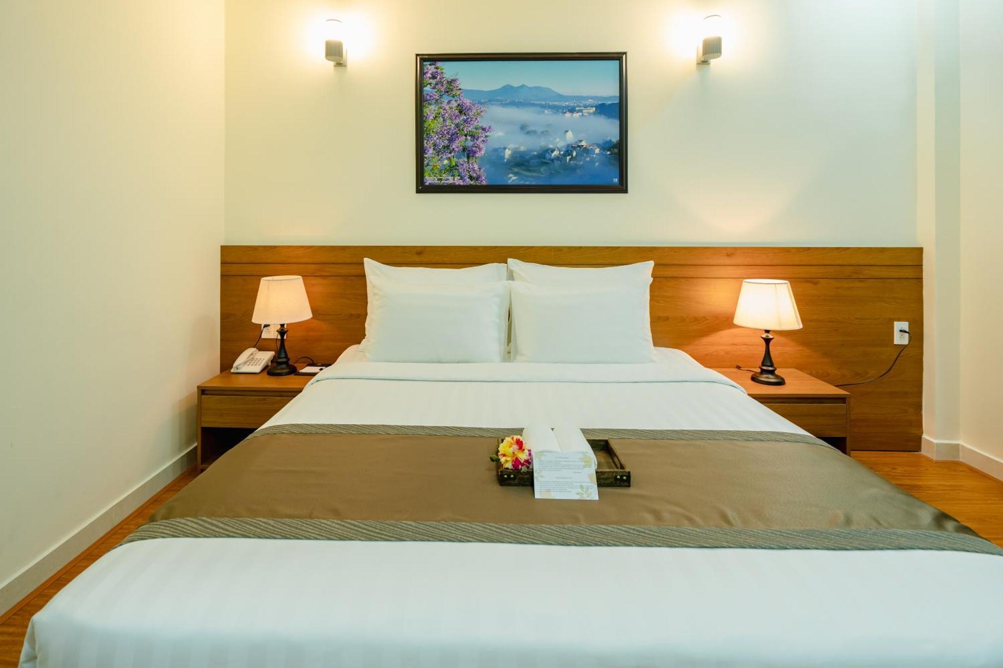 Bombo Dalat Hotel Exterior photo